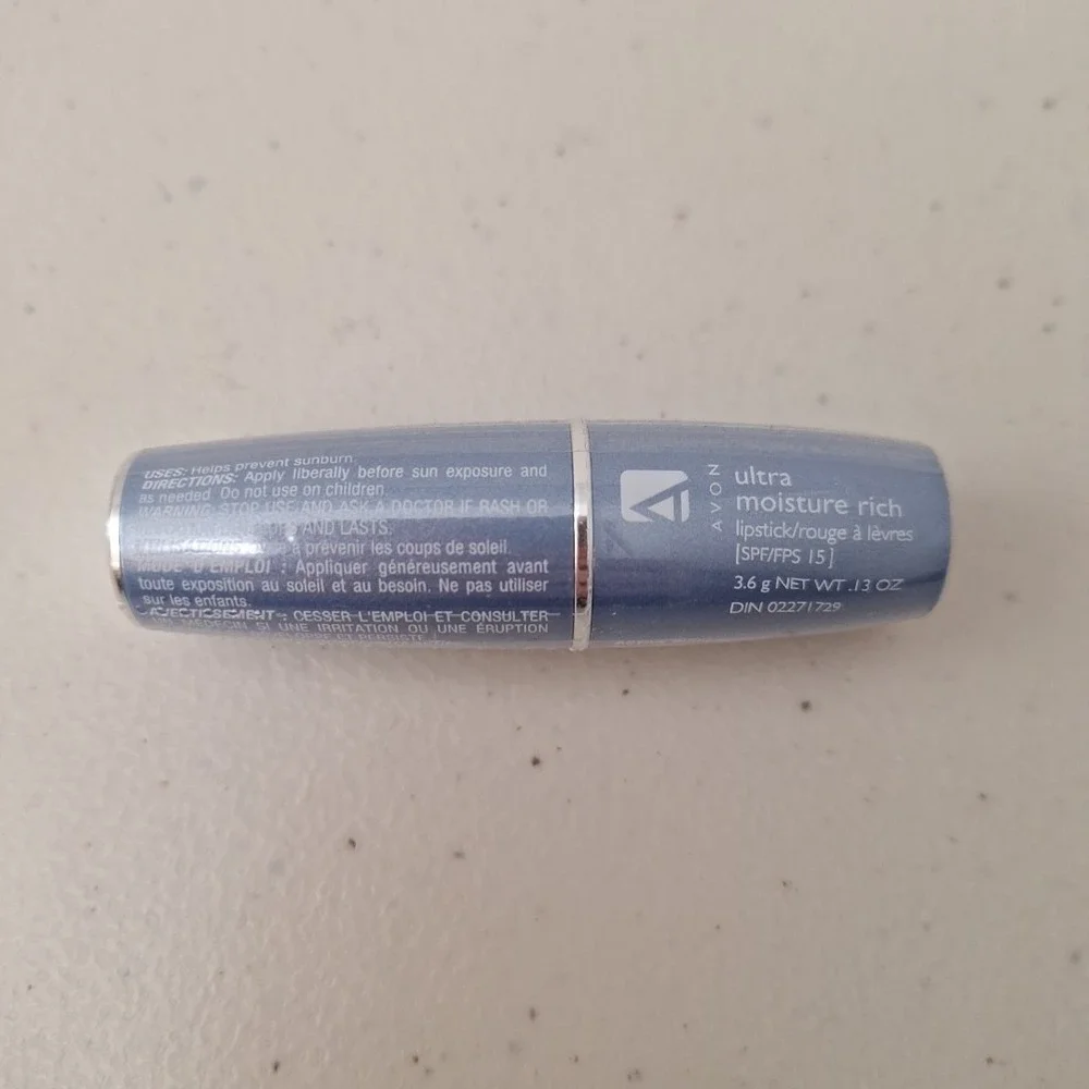 New Sealed AVON ULTRA Moisture RICH LIPSTICK Lip Color - MAUVE C